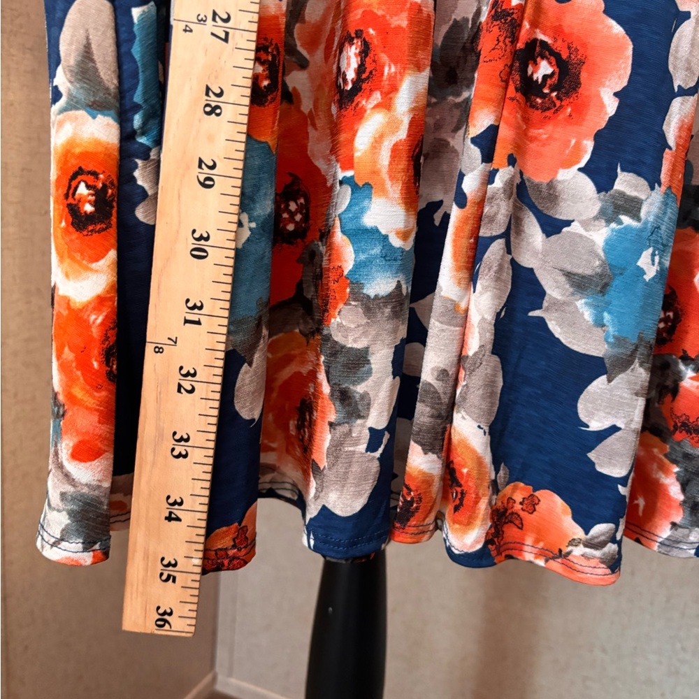 Floral Print Women's Dress honey and lace  small women’s spring or summer - Picture 5 of 6